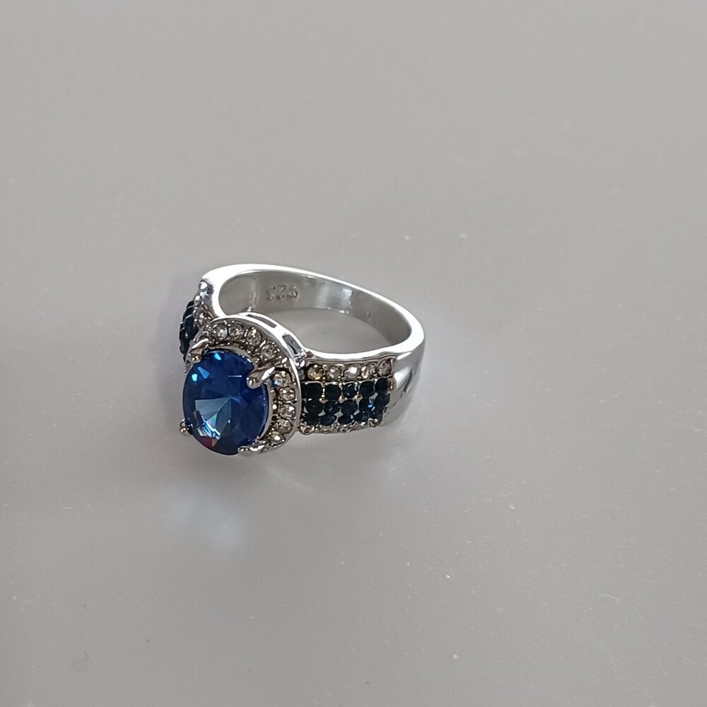 New, Sizes 7, 8, 9, 10 Elegant Blue Sapphire Ring